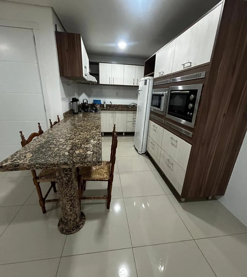 Apartamento 402, London Avenida 18 De Fevereiro Piratuba