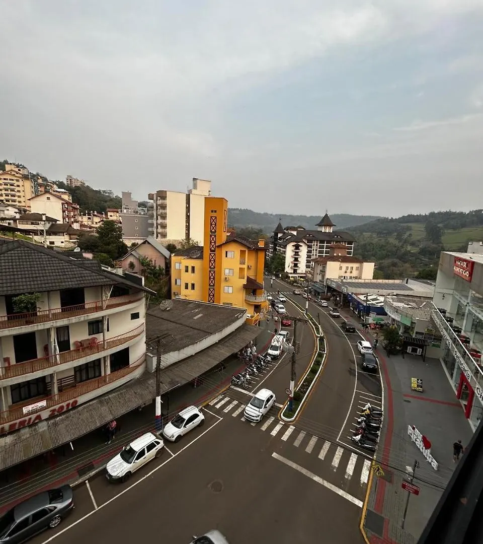 Apartamento 402, London Avenida 18 De Fevereiro Piratuba 0*,  Brésil